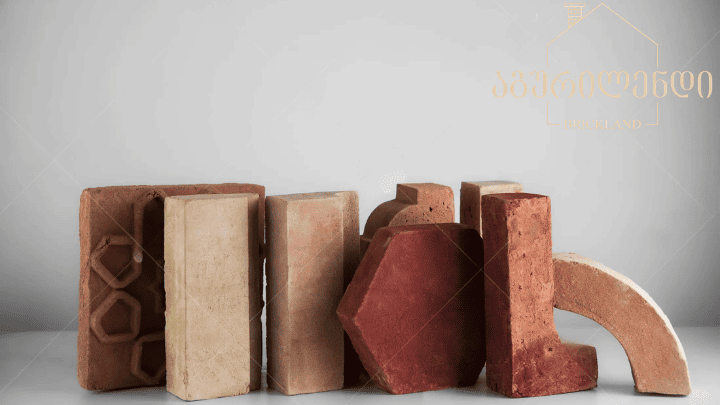 ცოტა რამ აგურებზე