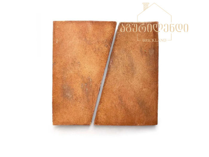 ორნამენტი გაჭრილი